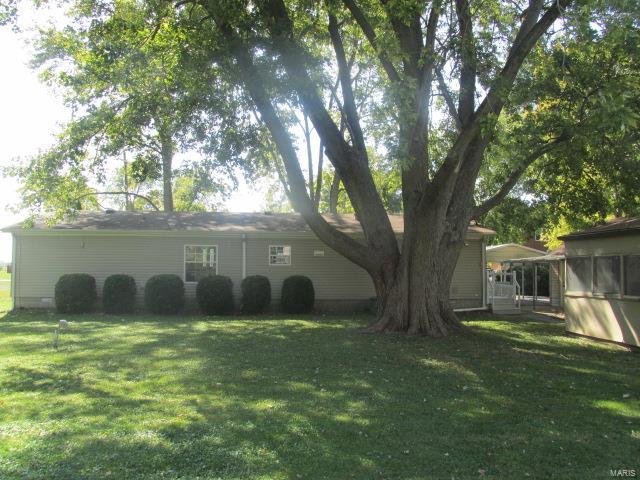321 East Alton Street Marine, IL 62061 - Photo 2 of 16