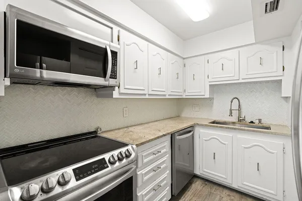 $1,950 | 12104 Florida A1A Alternate, Unit G7, West Palm Beach, FL 33410