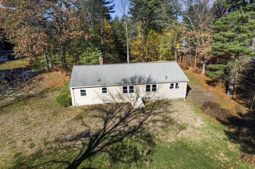 1 Cole Road Wayland, MA 01778 - Photo 3 of 26