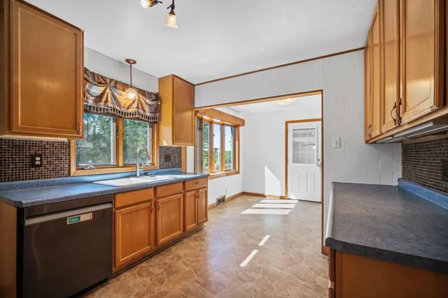 $380,000 | 2403 West Alvina Avenue, Milwaukee, WI 53221