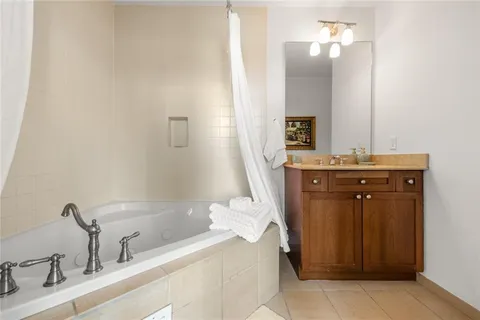 $240,000 | 57 Forsyth Street Northwest, Unit 8D, Atlanta, GA 30303