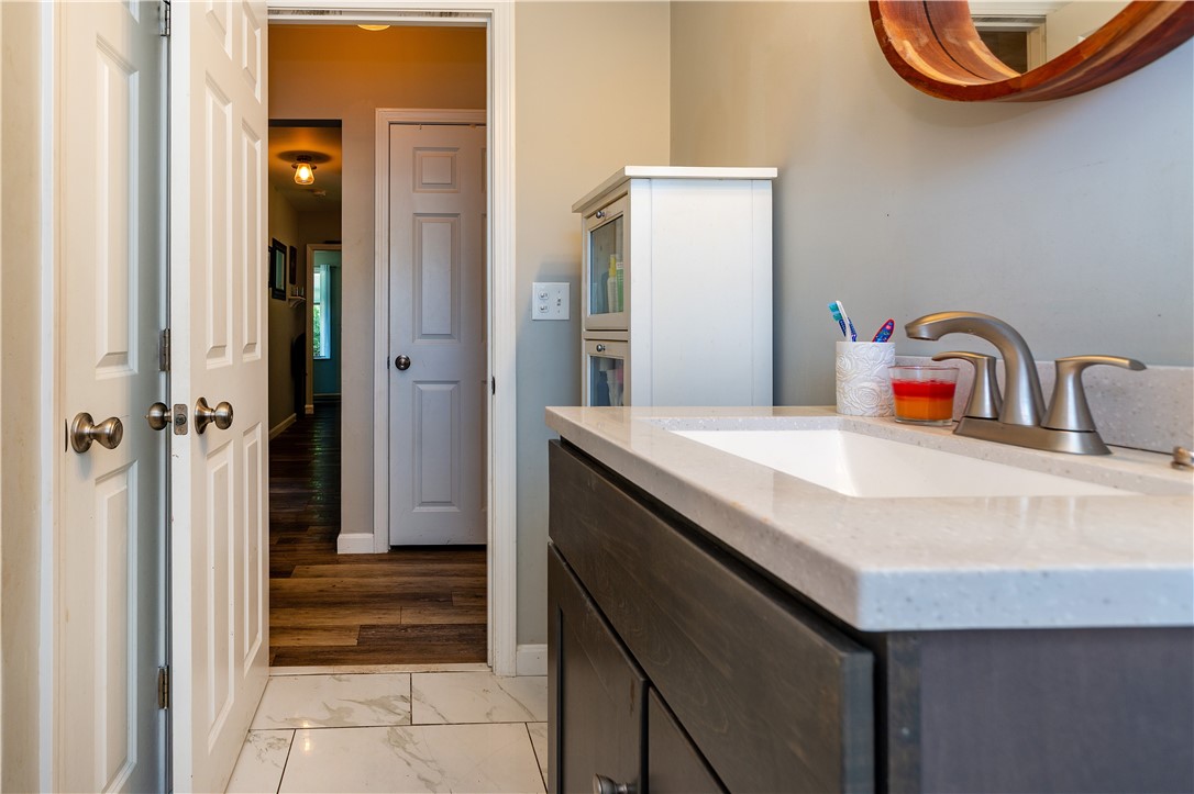 220 Alvin Street Warwick, RI 02886 - Photo 24 of 45