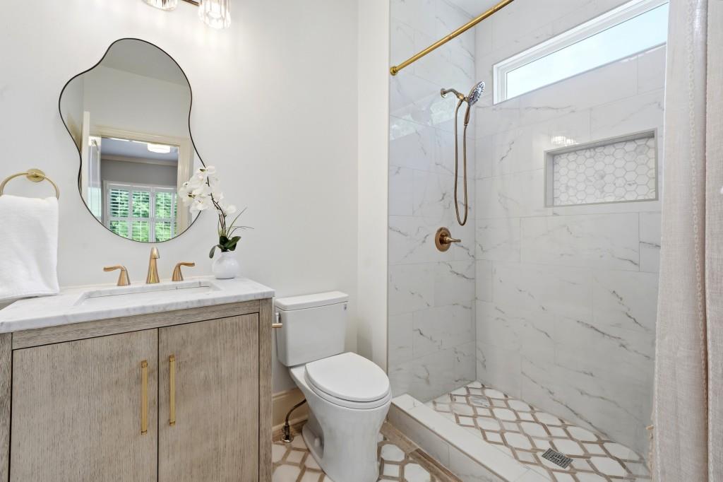 2185 Waldrop Road Marietta, GA 30066 - Photo 29 of 81