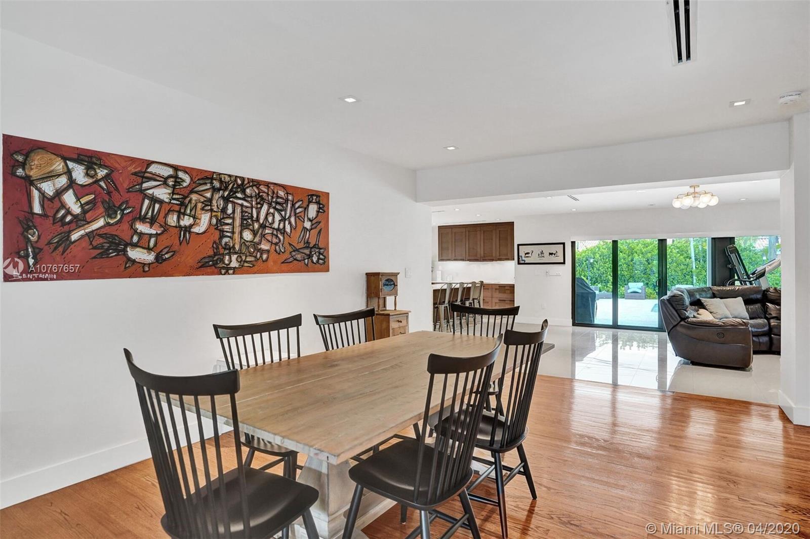 555 Southwest 27th Road Miami, FL 33129 - Photo 15 of 36