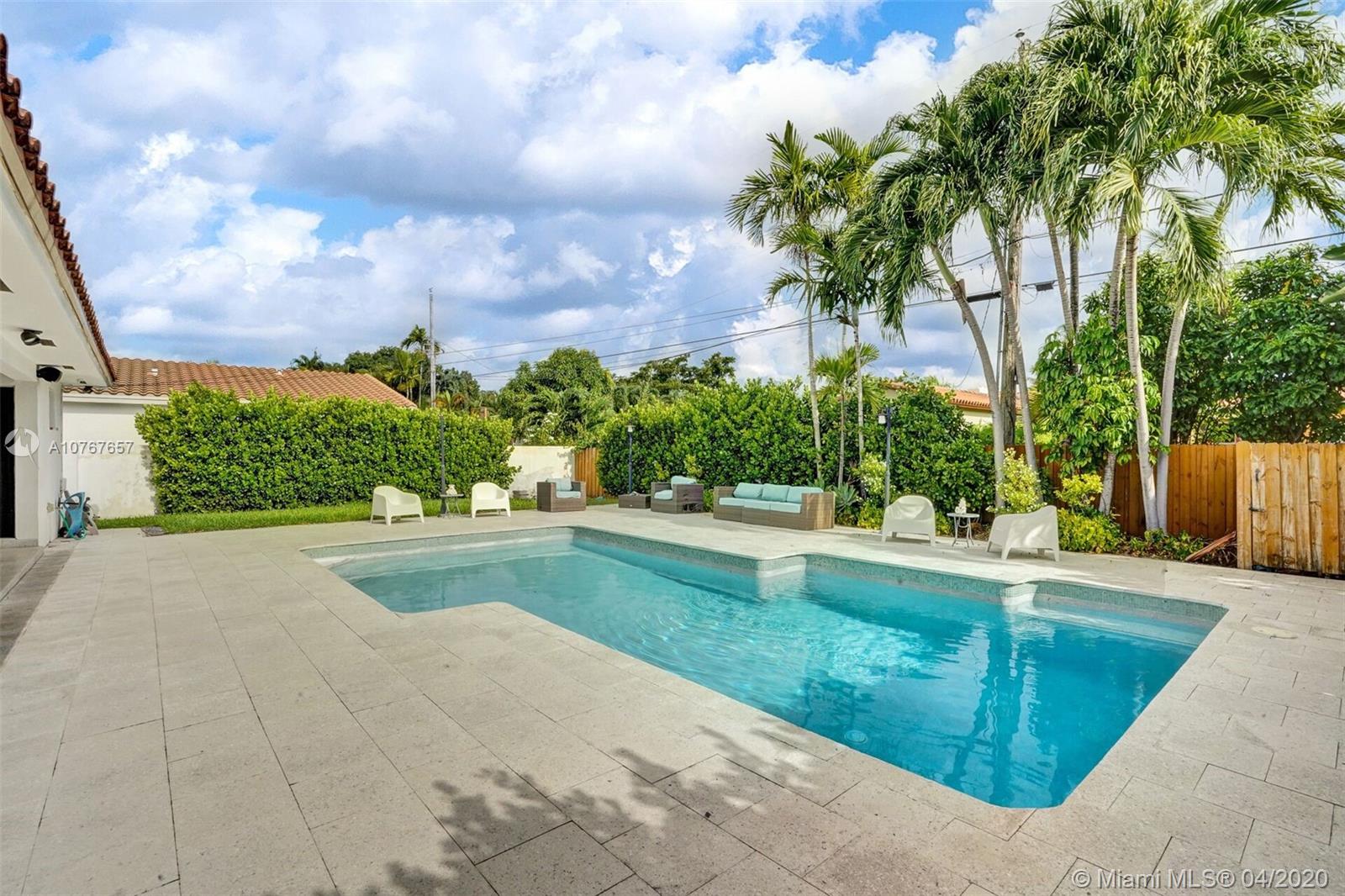 555 Southwest 27th Road Miami, FL 33129 - Photo 34 of 36