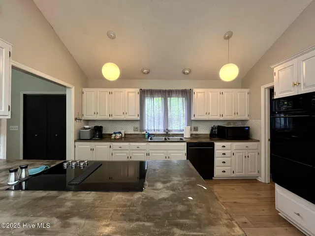 $2,400 | 1010 Monticello Drive, Pinehurst, NC 28374