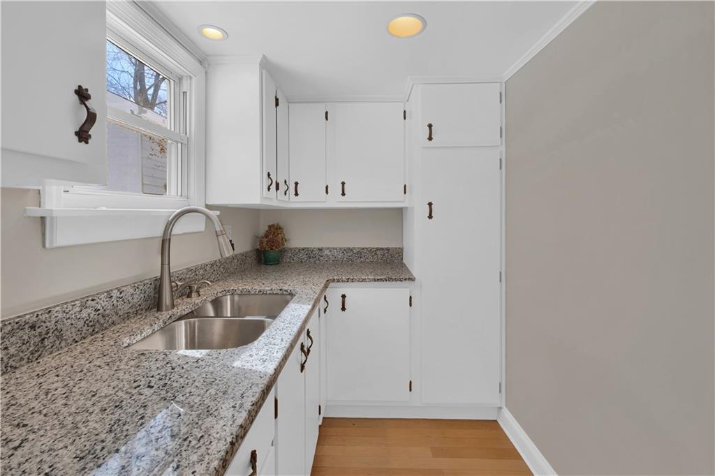 9119 Ridgefell Avenue Pittsburgh, PA 15237 - Photo 8 of 24