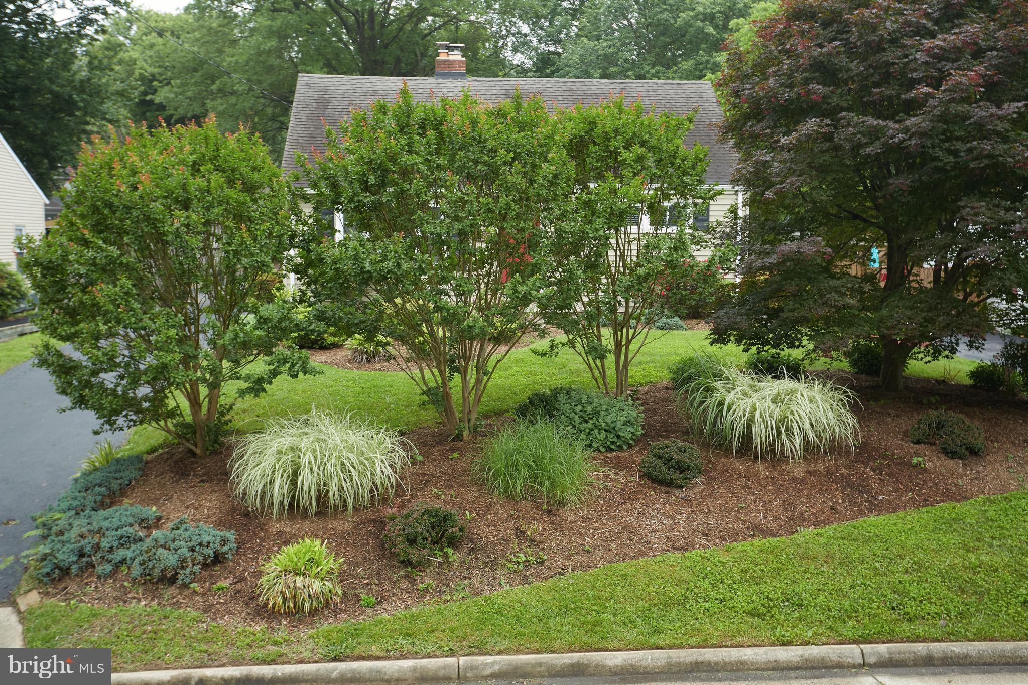 3205 Cofer Road Falls Church, VA 22042 - Photo 11 of 27 Exterior (Front)