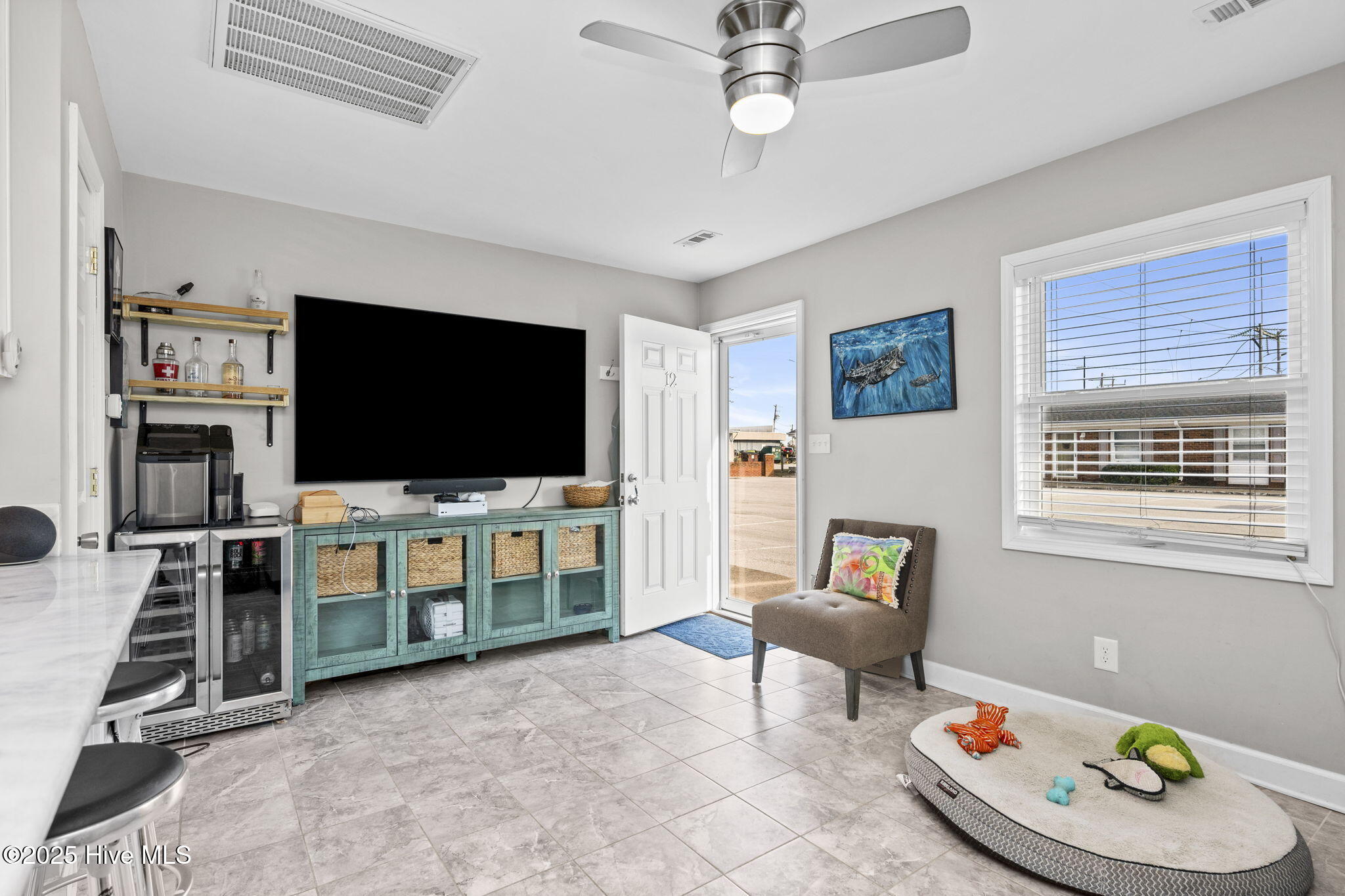 5-web-or-mls-121-OldCausewayRd-U12-005