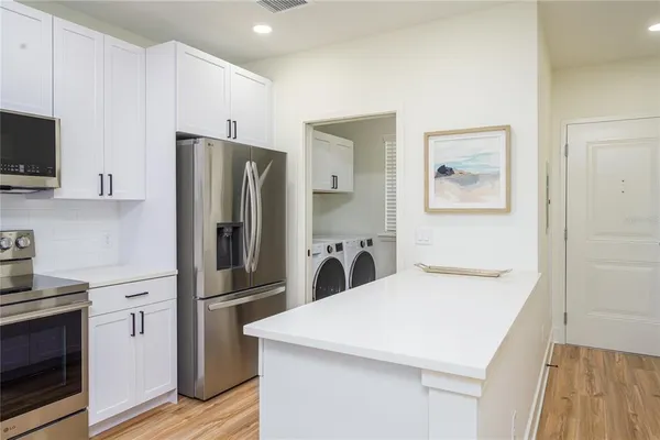 $2,350 | 419 Southeast 1st Avenue, Unit 102, Ocala, FL 34471