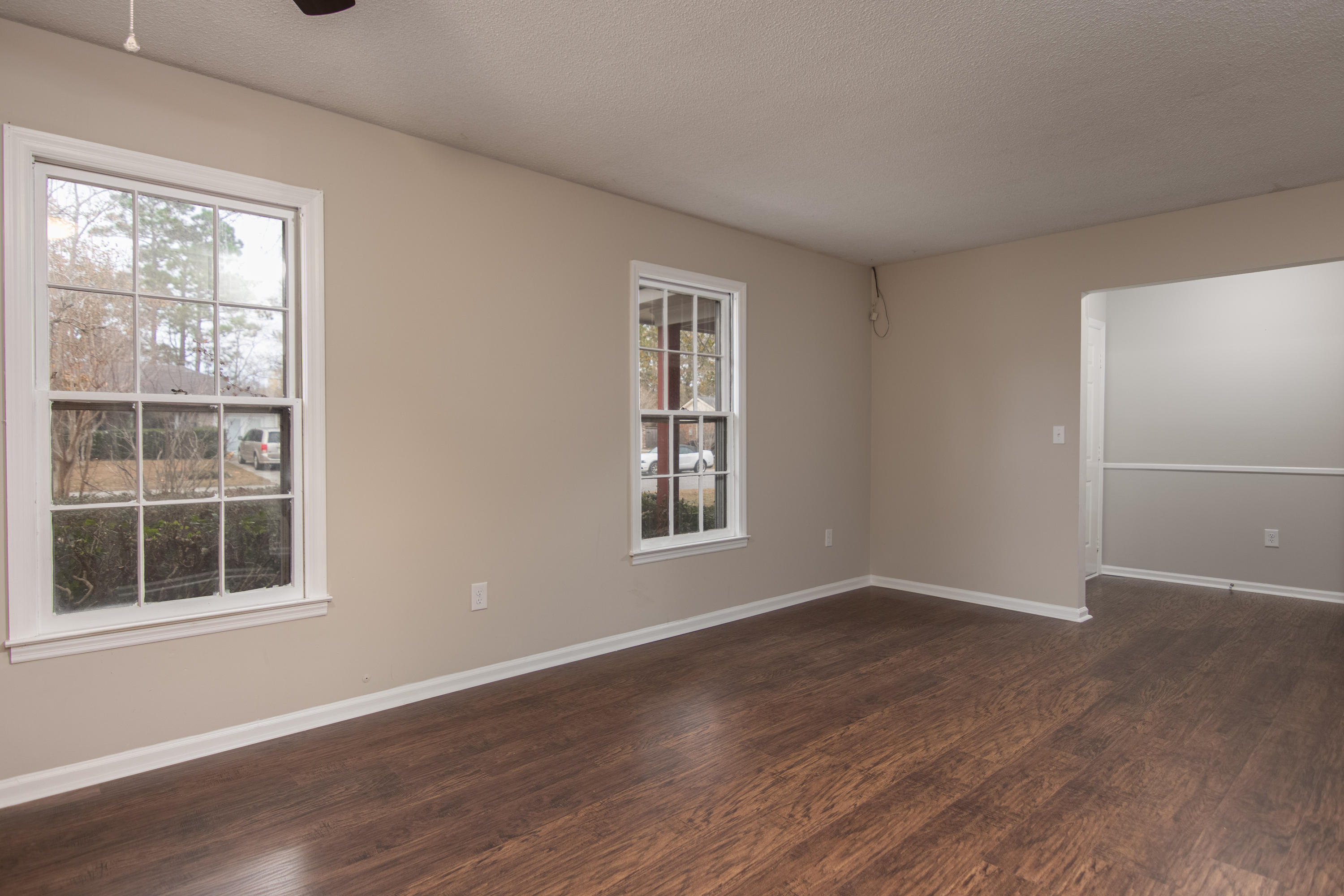 304 Longleaf Road Summerville, SC 29486 - Photo 6 of 16 IMG_4313-Edit