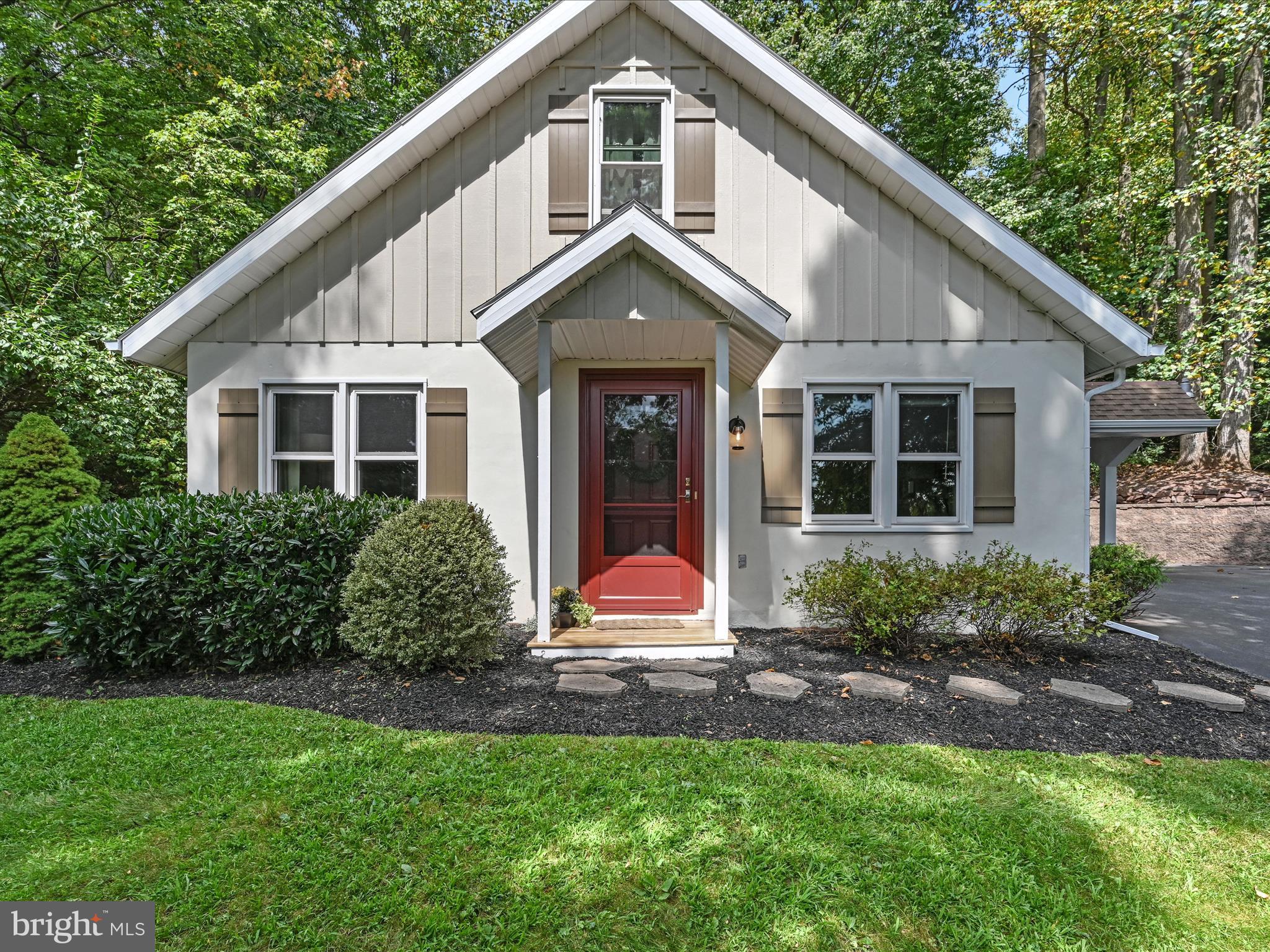 124 Ridge Avenue Ephrata, PA 17522 - Photo 1 of 26 Front