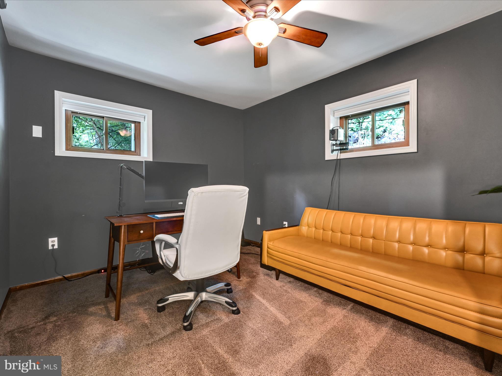 124 Ridge Avenue Ephrata, PA 17522 - Photo 17 of 26 Office