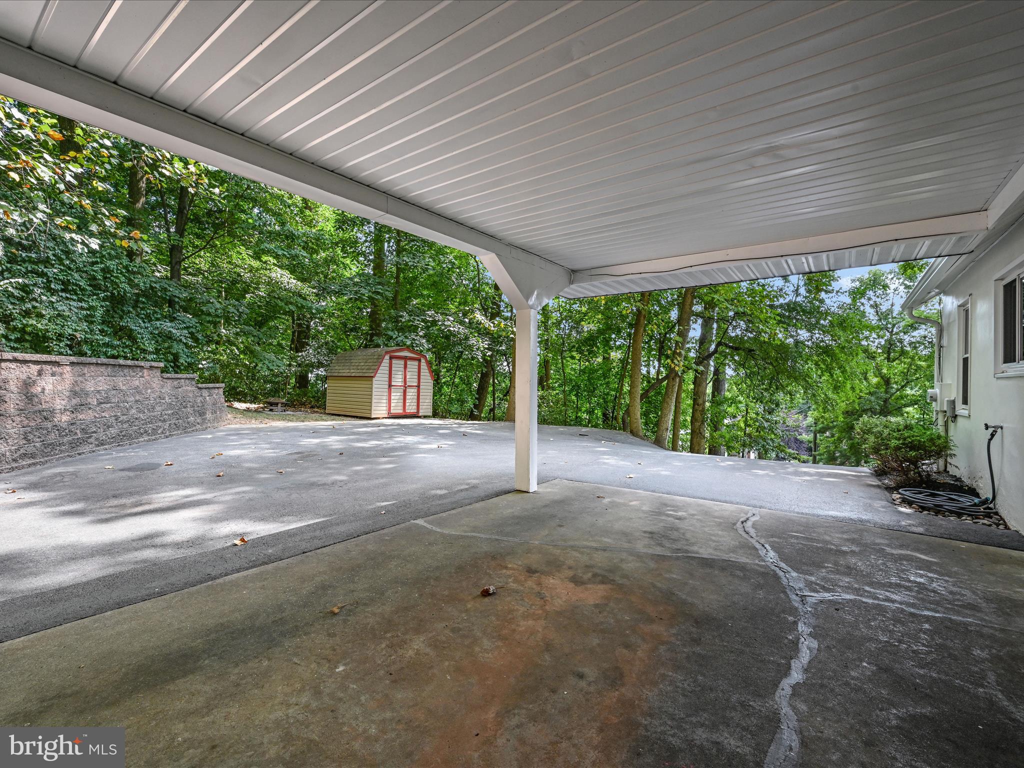 124 Ridge Avenue Ephrata, PA 17522 - Photo 25 of 26 Covered Patio