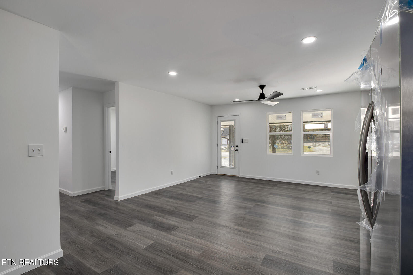 4835 Highway 30 Decatur, TN 37322 - Photo 13 of 29 13_StateHighway30W_4835_Kitchen03