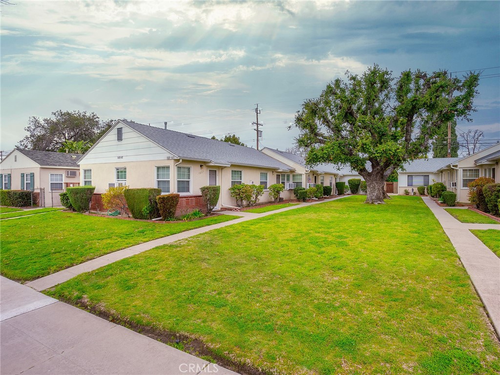 1681 North Hollywood Way  