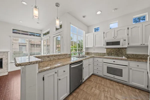 $699,000 | 12650 Springbrook Drive, Unit A, San Diego, CA 92128