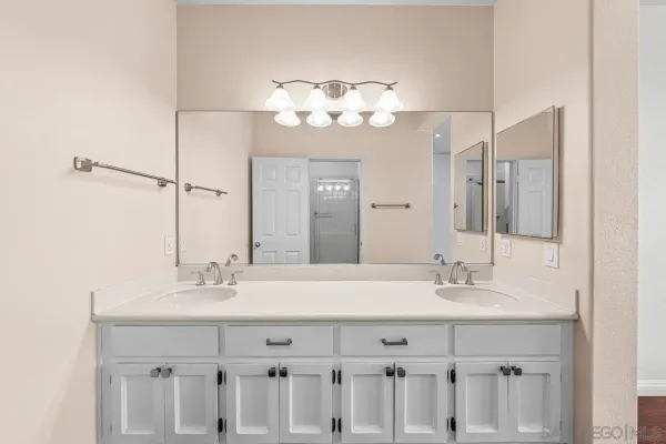 $699,000 | 12650 Springbrook Drive, Unit A, San Diego, CA 92128