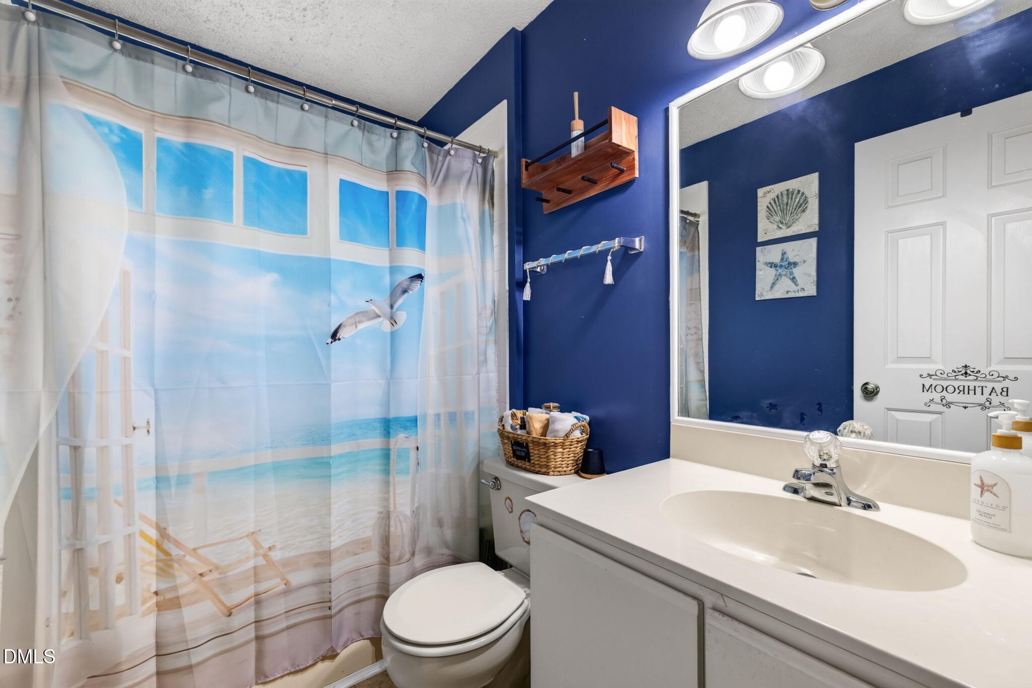 6001 Winterpointe Lane, Unit 101 Raleigh, NC 27606 - Photo 13 of 34 22-web-or-mls-IMG_0458