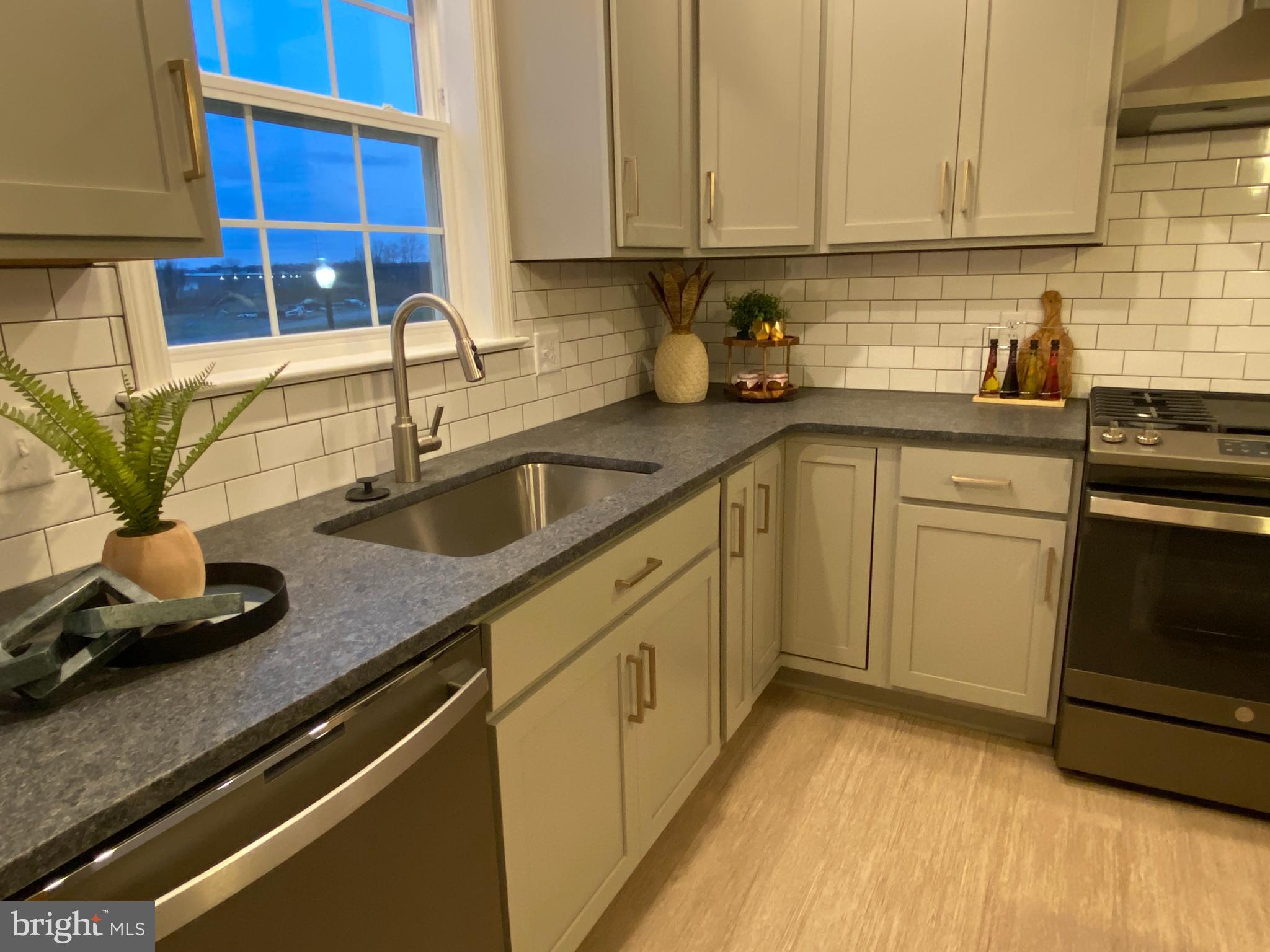 2473 Artesian Way, Unit 11 Lancaster, PA 17601 - Photo 11 of 14 SIMILAR HOME