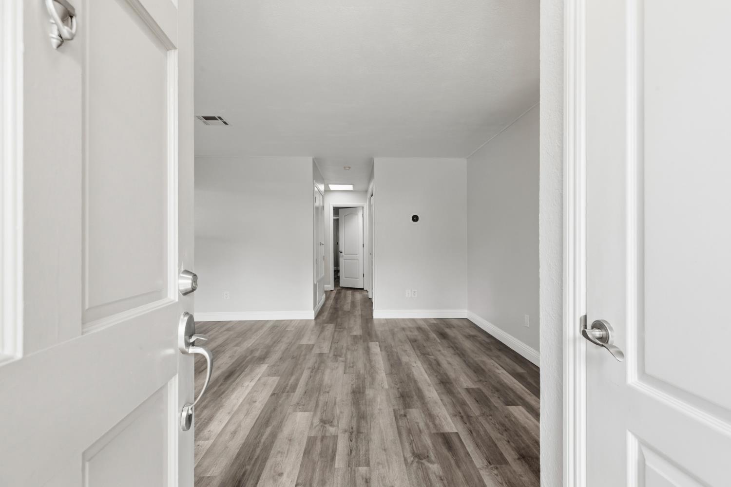 4009 Elmo Loop, Unit A Modesto, CA 95356 - Photo 5 of 29