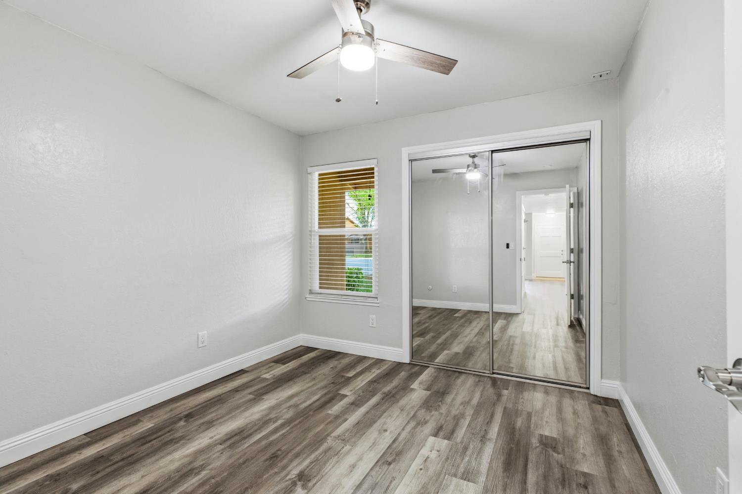 4009 Elmo Loop, Unit A Modesto, CA 95356 - Photo 9 of 29