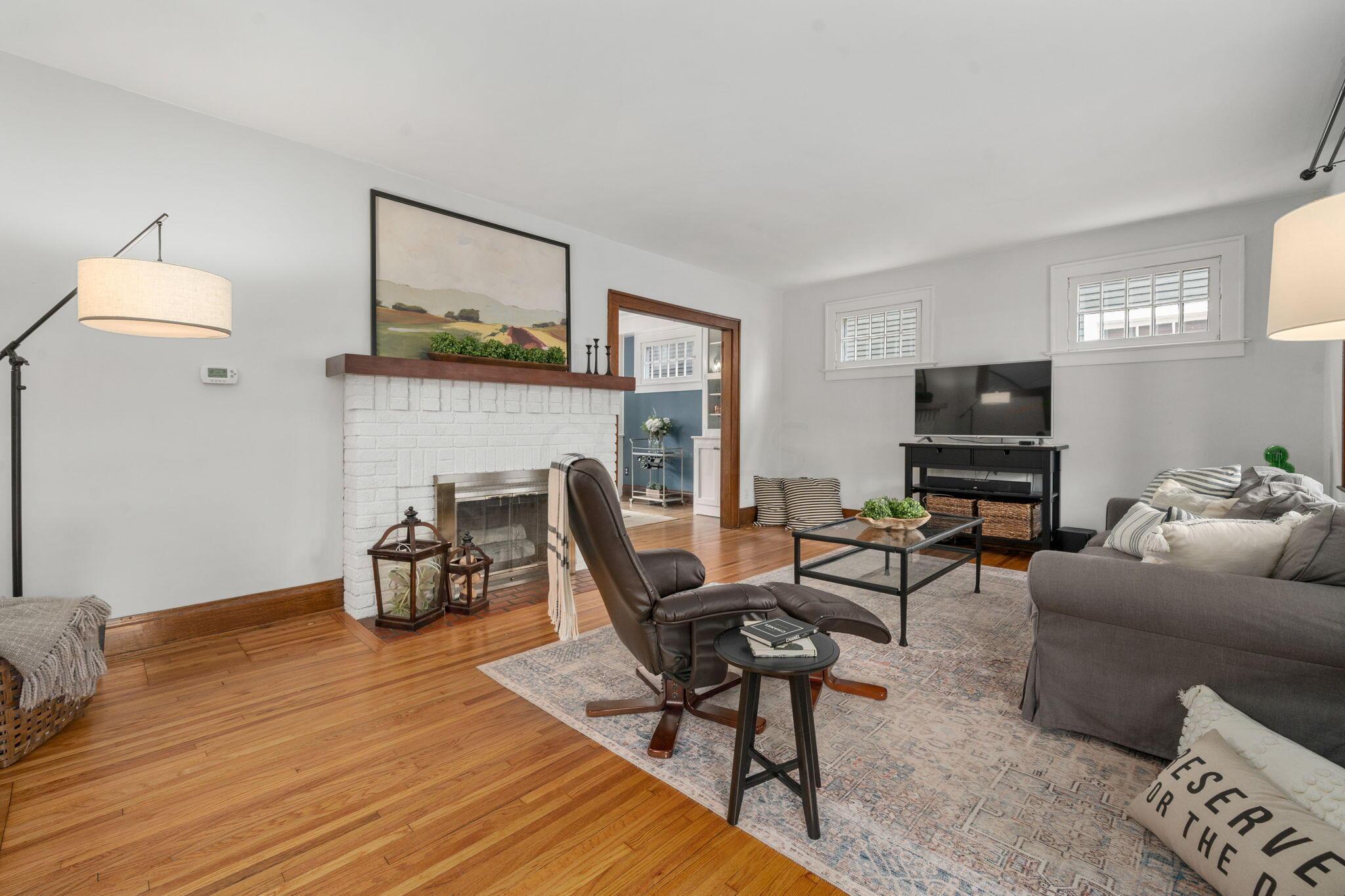 181 Tibet Road Columbus, OH 43202 - Photo 3 of 44 3-web-or-mls-DSC06440