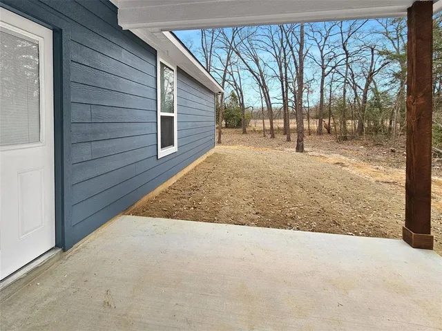 $225,000 | 187 Harris Boulevard, Malakoff, TX 75148