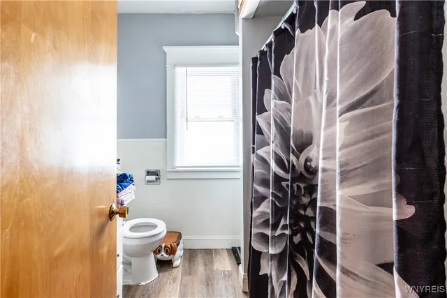 $275,000 | 110 Armin Place, Buffalo, NY 14210