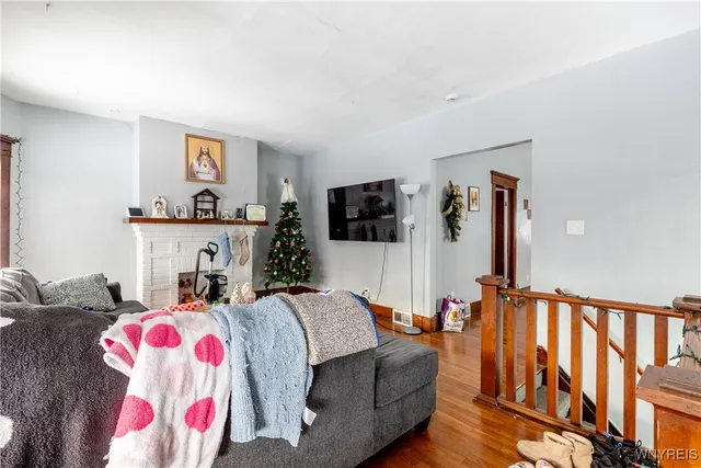 $275,000 | 110 Armin Place, Buffalo, NY 14210