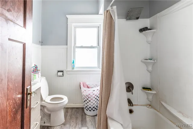 $275,000 | 110 Armin Place, Buffalo, NY 14210