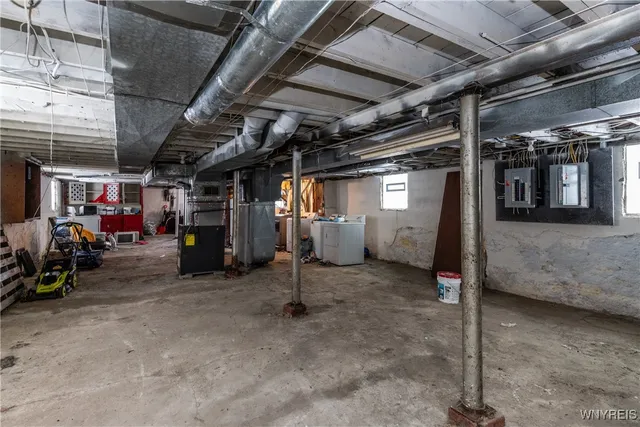 $275,000 | 110 Armin Place, Buffalo, NY 14210