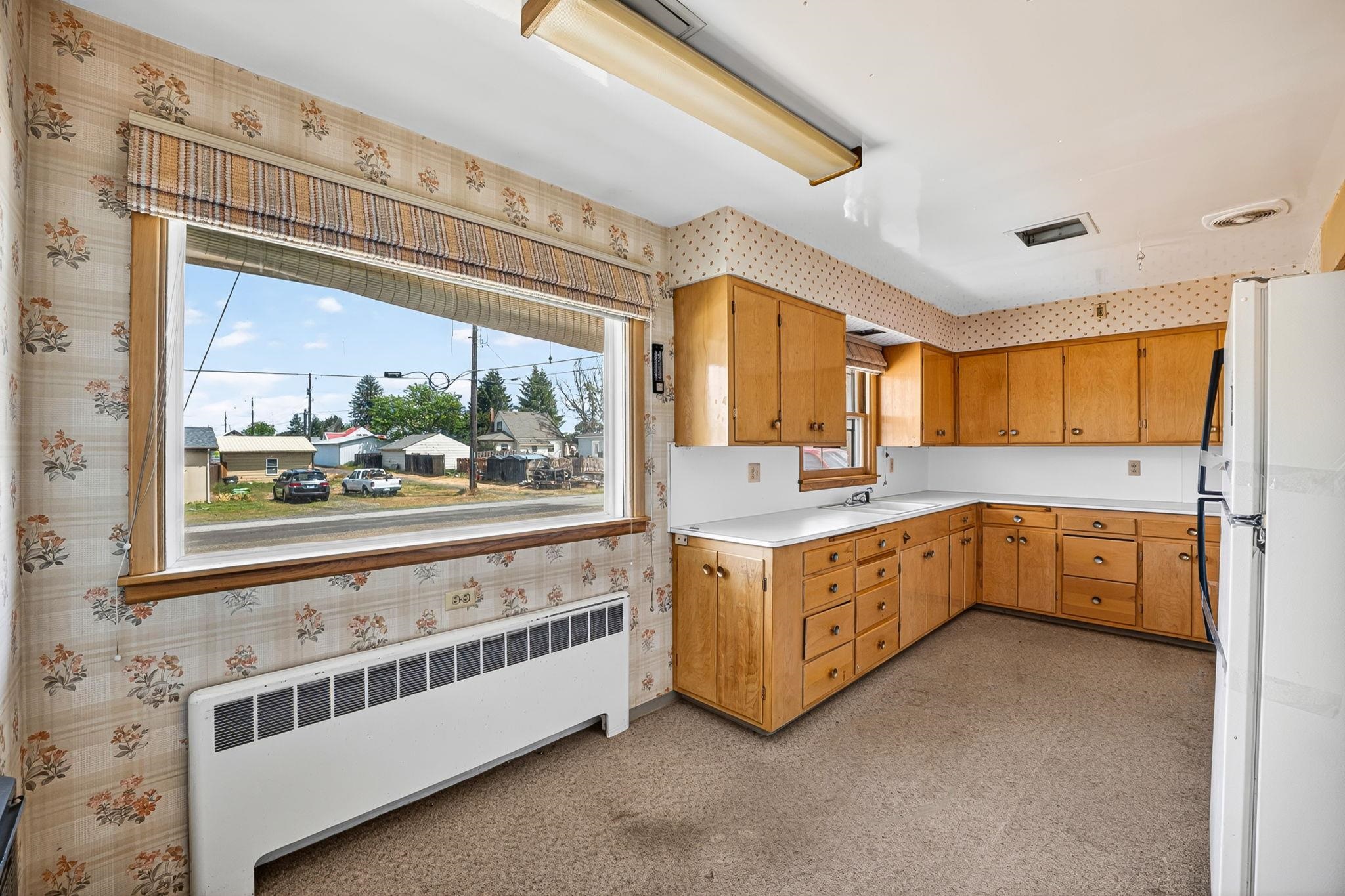 503 West 3rd Street Sprague, WA 99032 - Photo 15 of 45