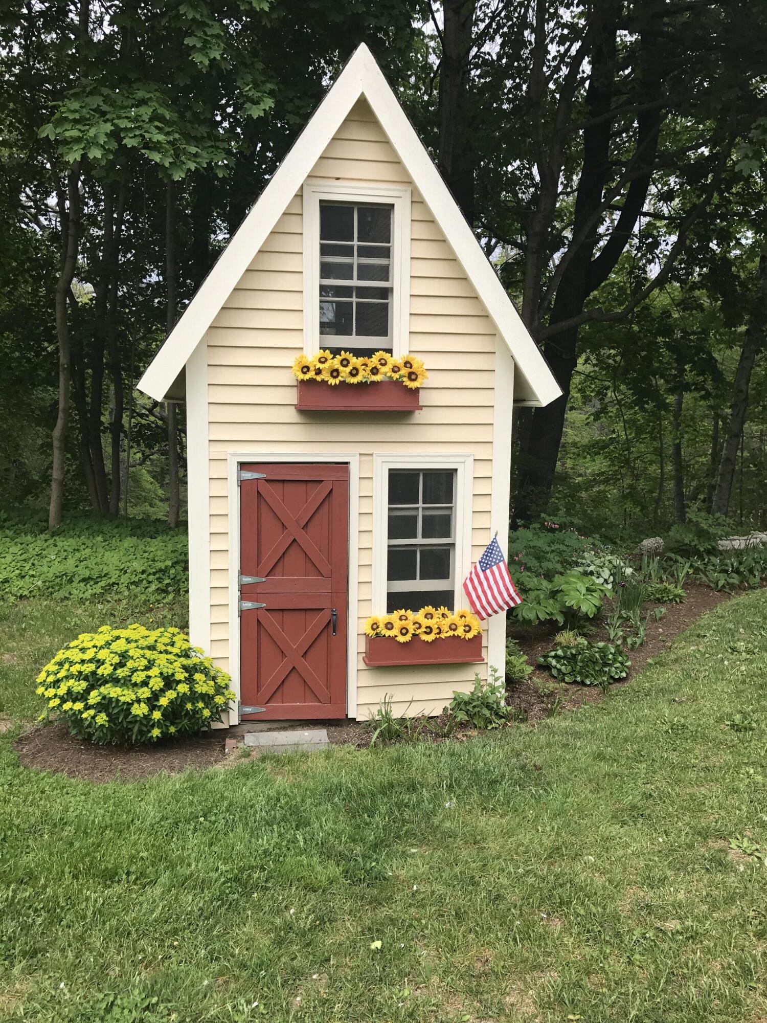 127 Foreside Road Falmouth, ME 04105 - Photo 21 of 59 Marie 2