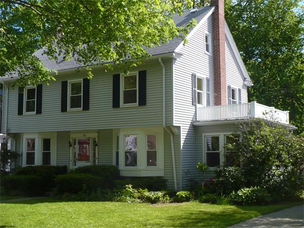 100 Coolidge Road Worcester, MA 01602 - Photo 4 of 16 Gallery Image 4
