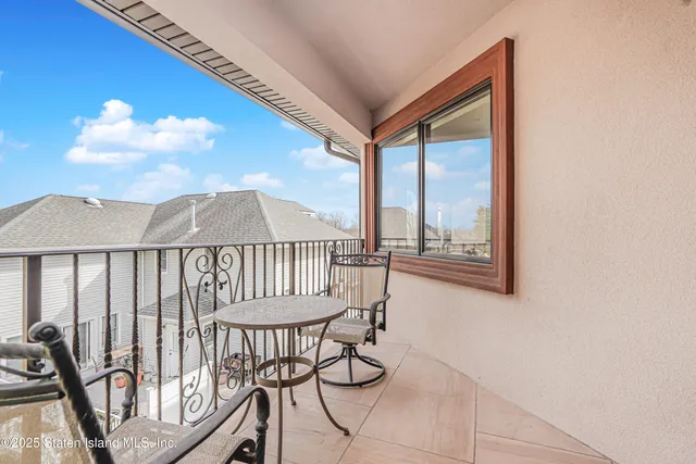 $2,699,000 | 6233 Amboy Road | Pleasant Plains