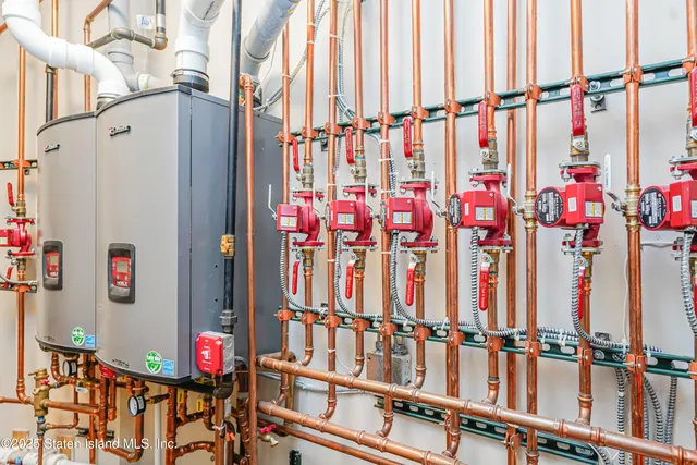 $2,699,000 | 6233 Amboy Road | Pleasant Plains