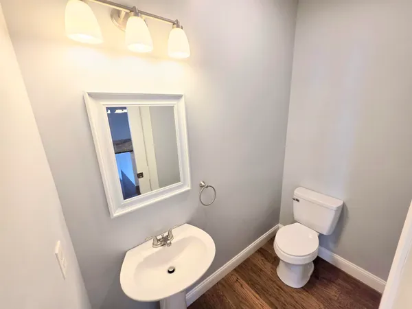 $3,200 | 1 Cleveland Avenue, Unit 1, Concord, NH 03301