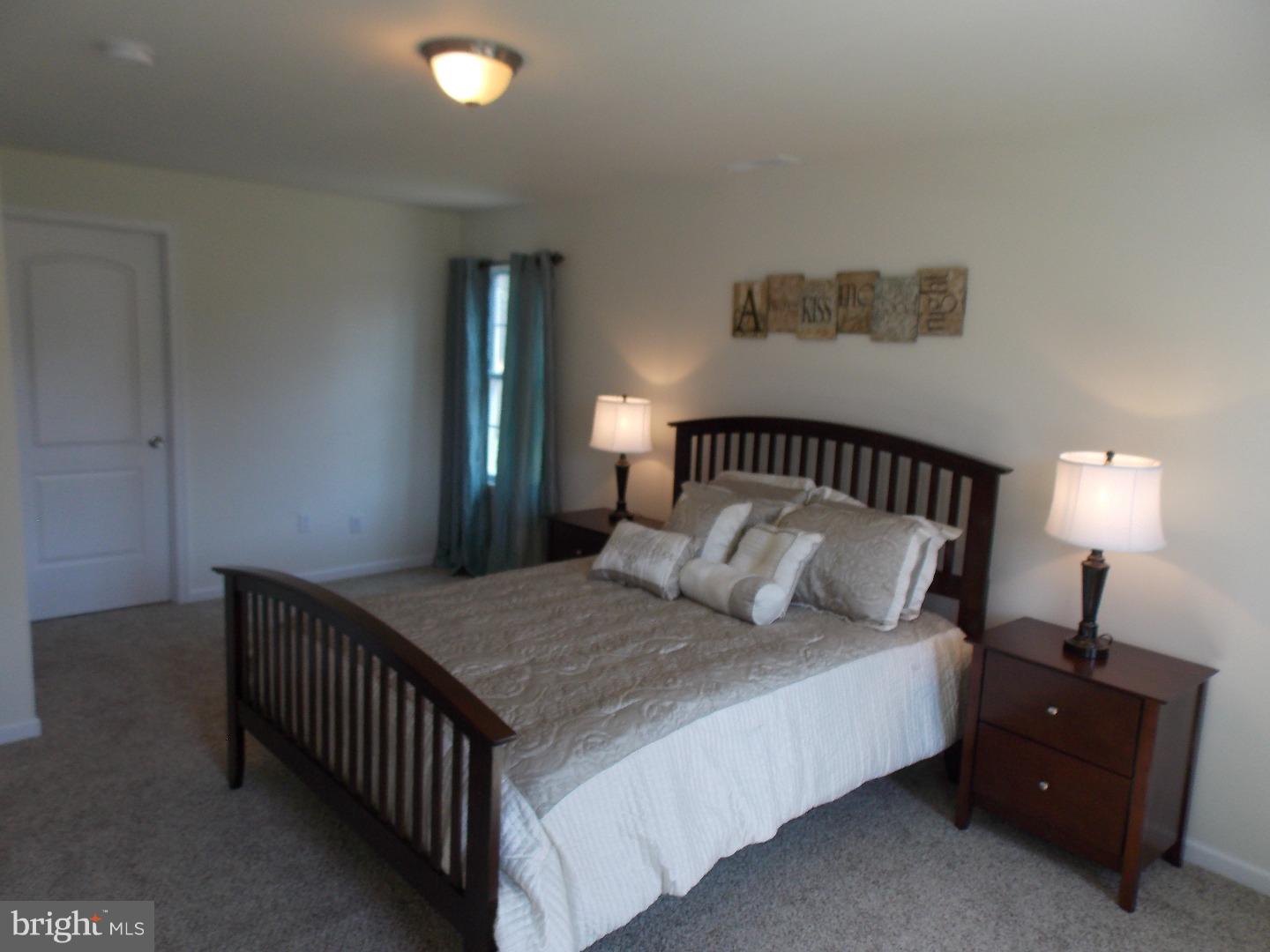 4 Crystal Road Levittown, PA 19057 - Photo 11 of 19