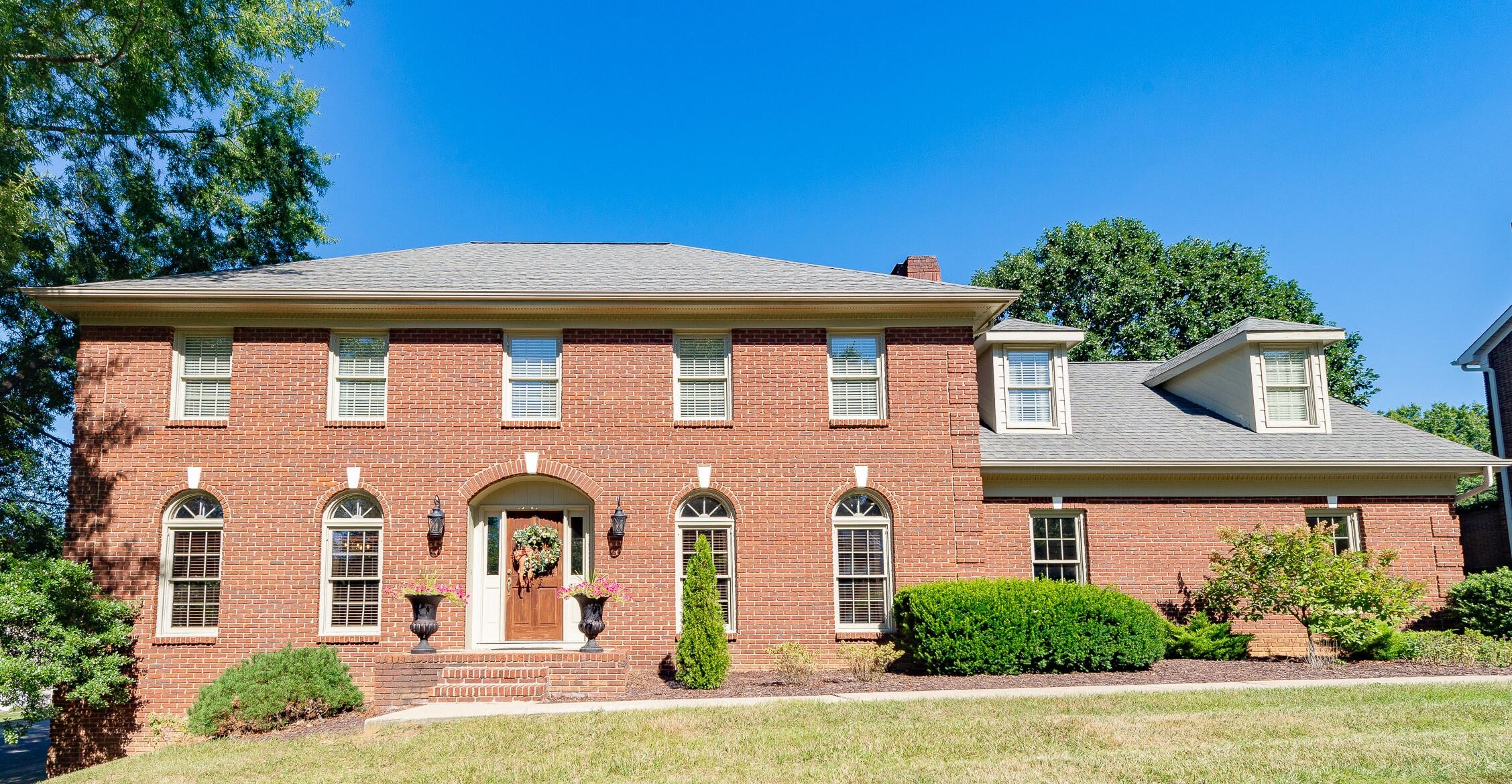 101 Partridge Place Kingsport, TN 37663 - Photo 1 of 50 Front Exterior