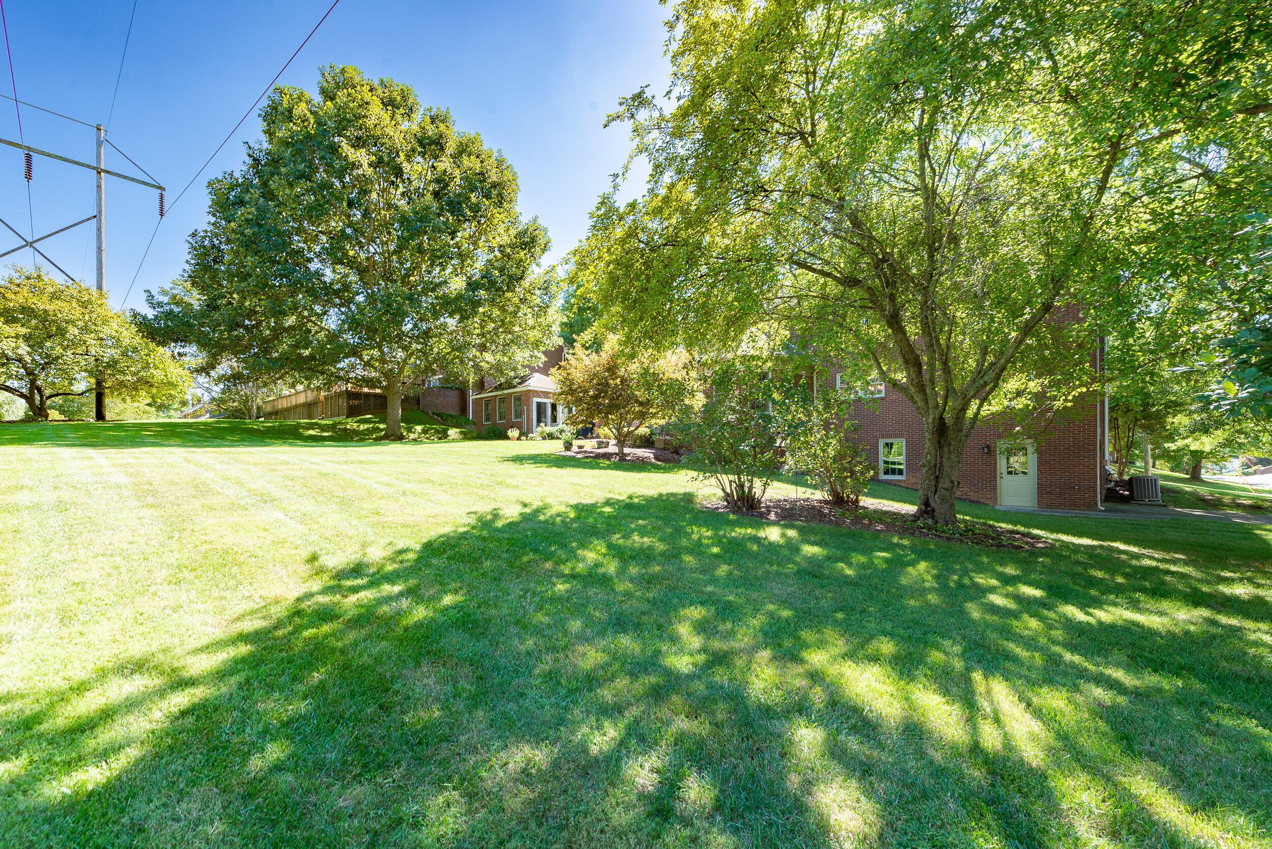 101 Partridge Place Kingsport, TN 37663 - Photo 13 of 50 Back Exterior
