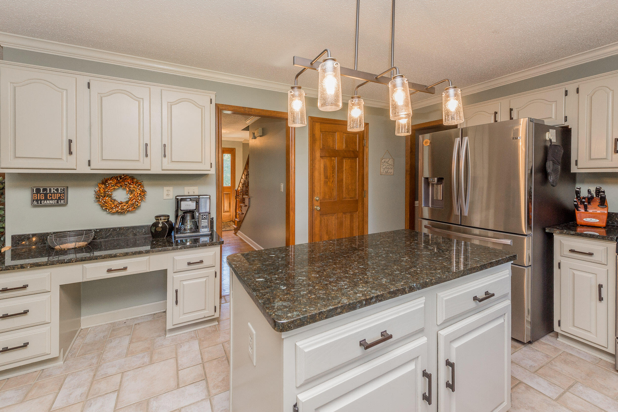 101 Partridge Place Kingsport, TN 37663 - Photo 17 of 50 Kitchen