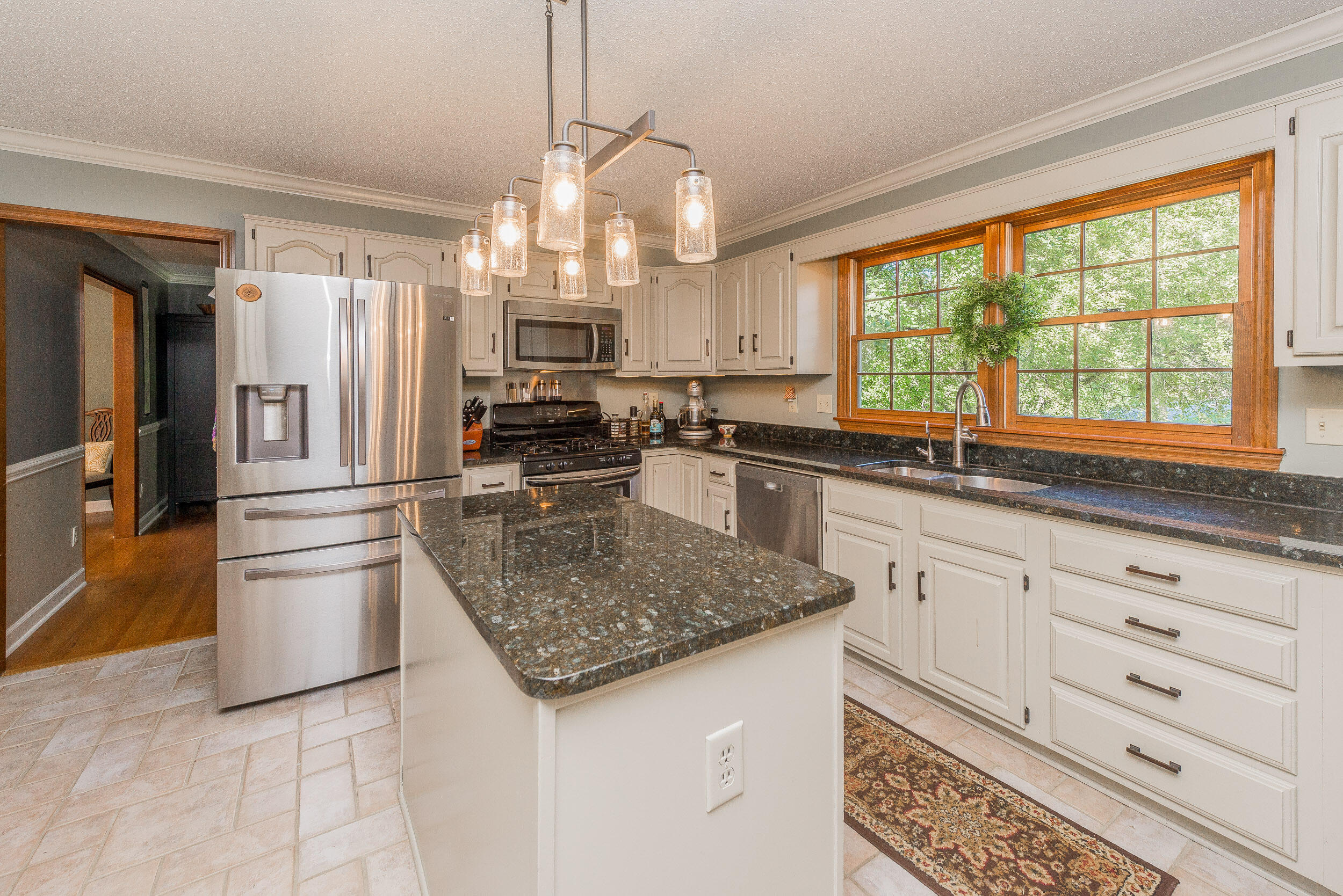 101 Partridge Place Kingsport, TN 37663 - Photo 18 of 50 Kitchen