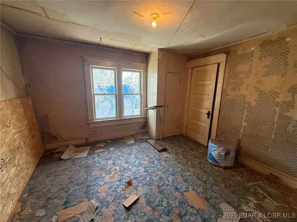 $119,900 | 331 East Jackson Street, Warsaw, MO 65355