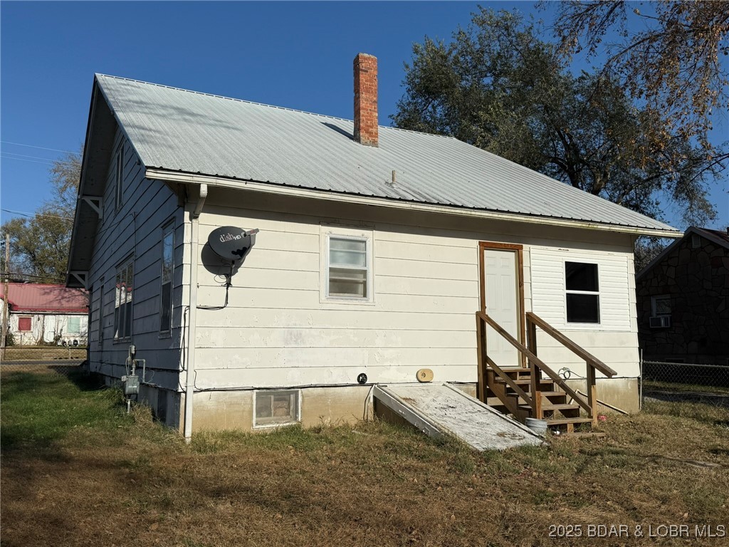 331 East Jackson Street Warsaw, MO 65355 - Photo 23 of 24