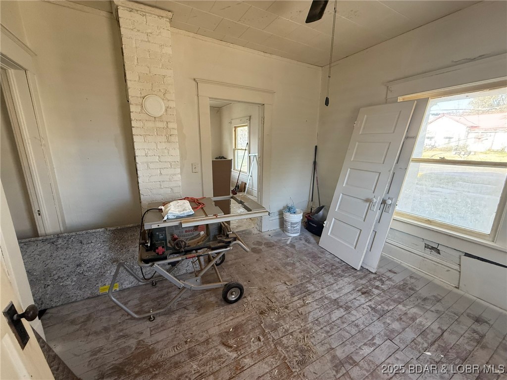 331 East Jackson Street Warsaw, MO 65355 - Photo 4 of 24