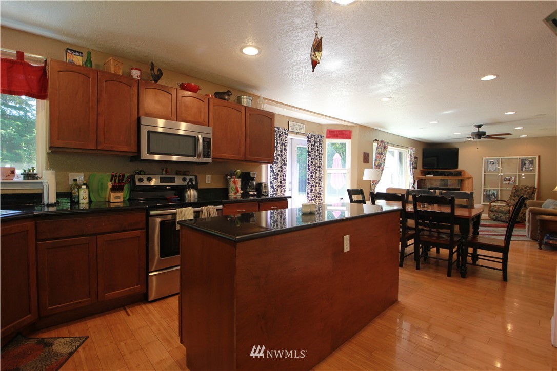 25490 Morford Road Sedro-Woolley, WA 98284 - Photo 8 of 11 Gallery Image 8