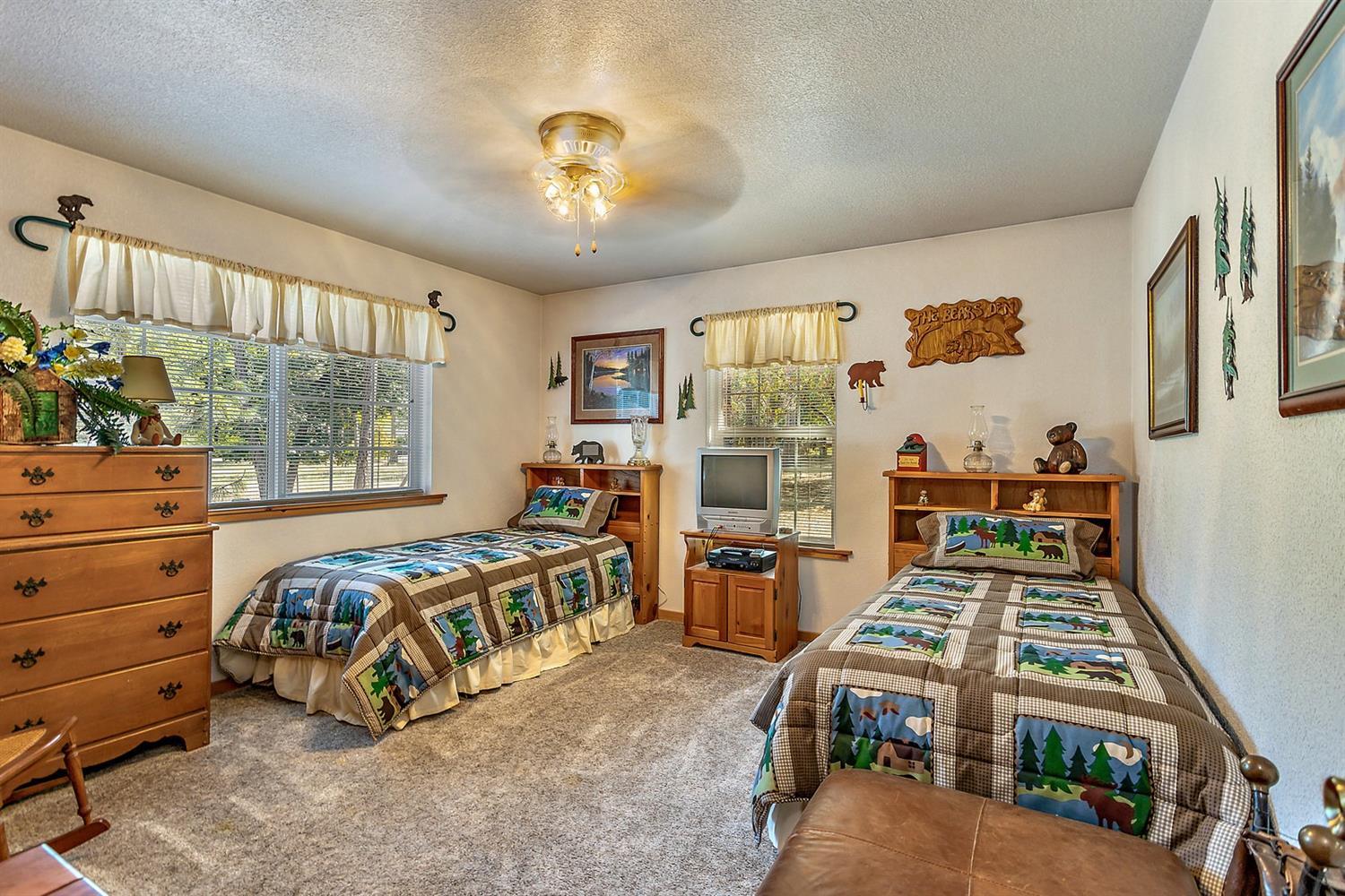 493 Griffin Road Grants Pass, OR 97527 - Photo 21 of 30 Additional Photo