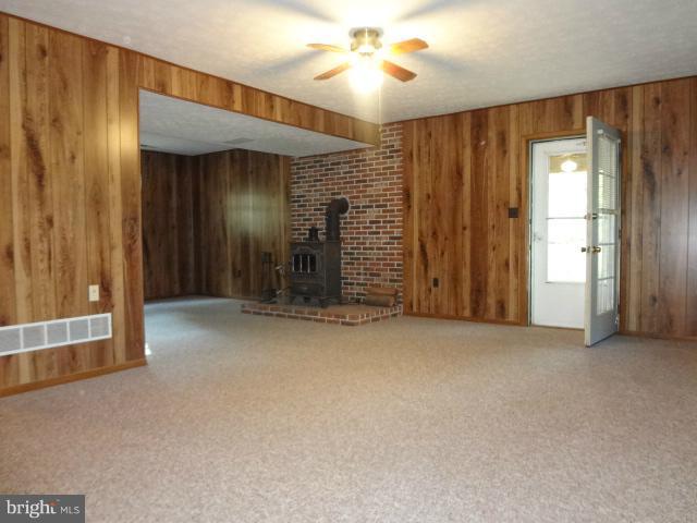 143 East Red Hill Road Conowingo, MD 21918 - Photo 3 of 23 Family Room