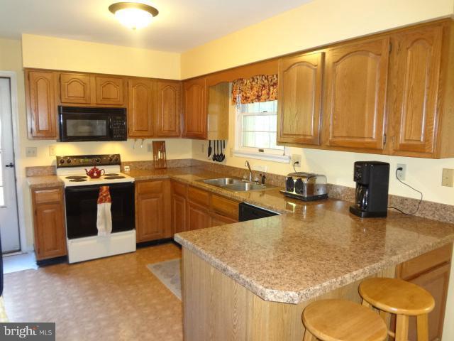 143 East Red Hill Road Conowingo, MD 21918 - Photo 10 of 23 Kitchen